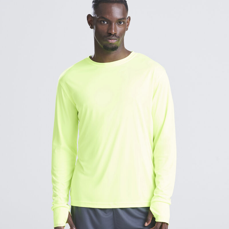 Long sleeve active T