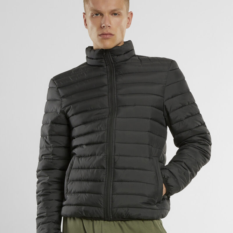 Light puffer jacket