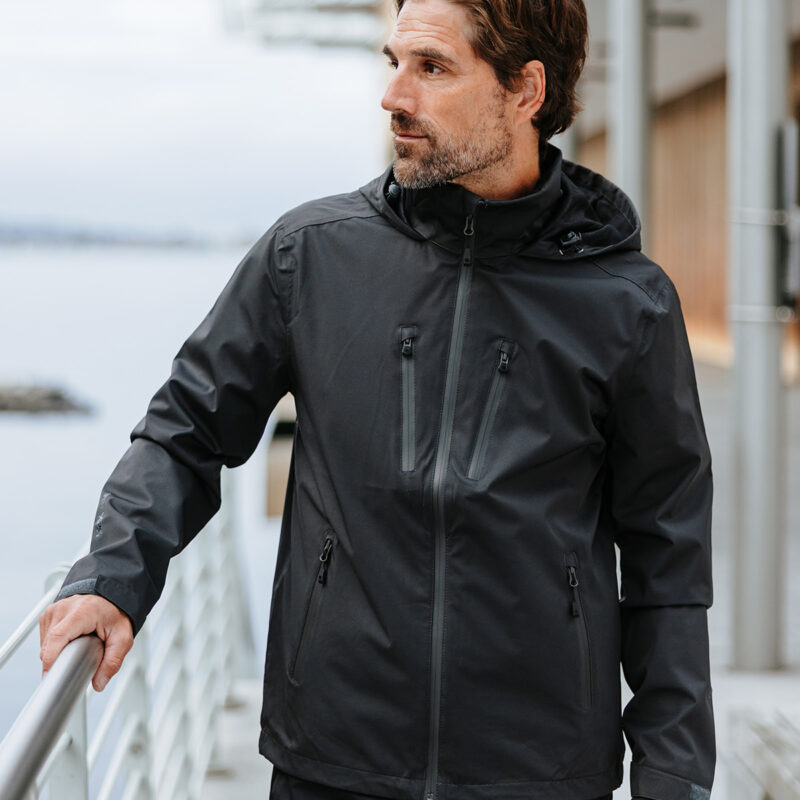 Scirocco lightweight shell