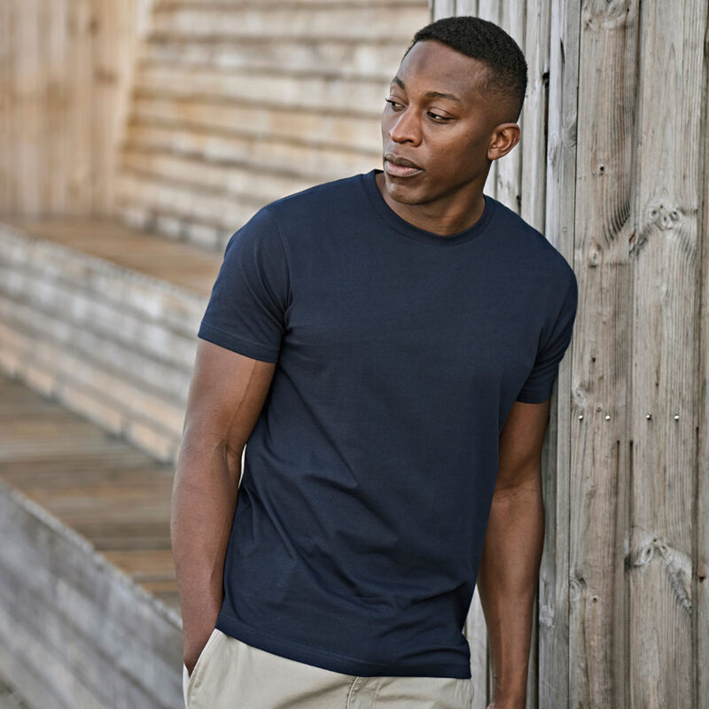 UNLABELED tee (1140)