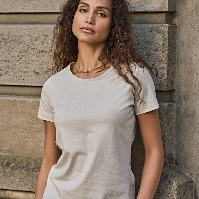 Women’s Sof tee (8050)